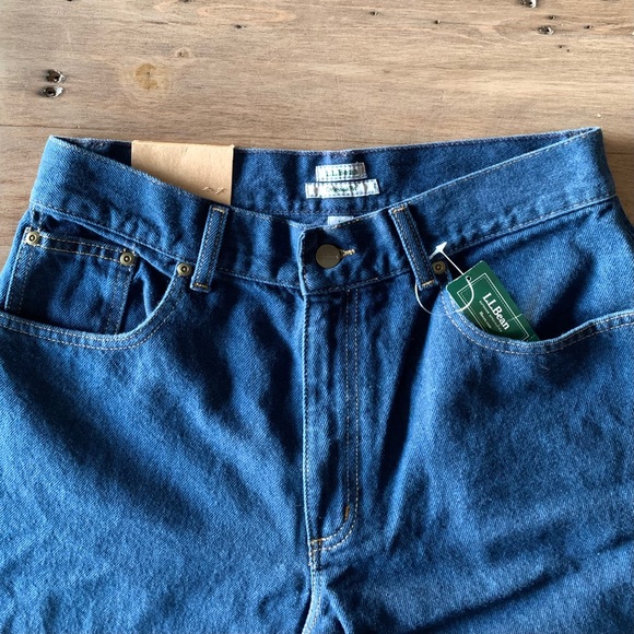 NWT L.L. Bean Women's Double L® Jeans - Picture 3 of 4